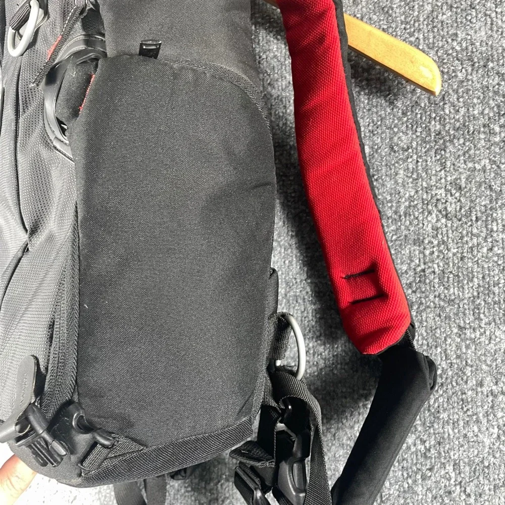 Kata Backpack Medium Black Camera Bag Sling Hybrid 3n1 Straps Outdoors Bag Work